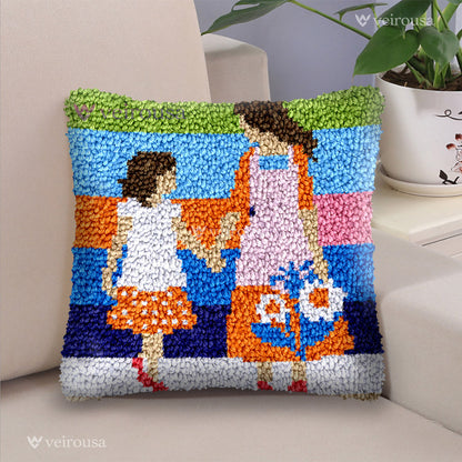 Mom & Daughter Latch Hook Pillow Kit