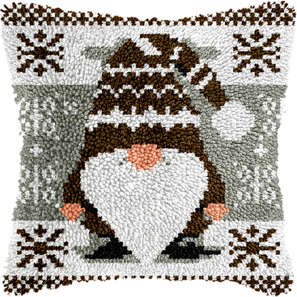 Christmas Gnomes Latch Hook Pillow Kit