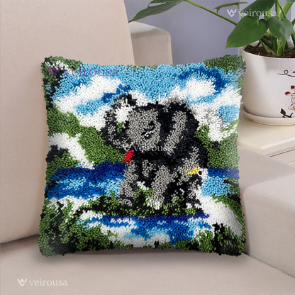 Baby Elephant Splashing Latch Hook Pillow Kit