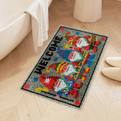 "Bienvenidos" 3 Gnomos Navideños - Kit de Alfombra de Gancho