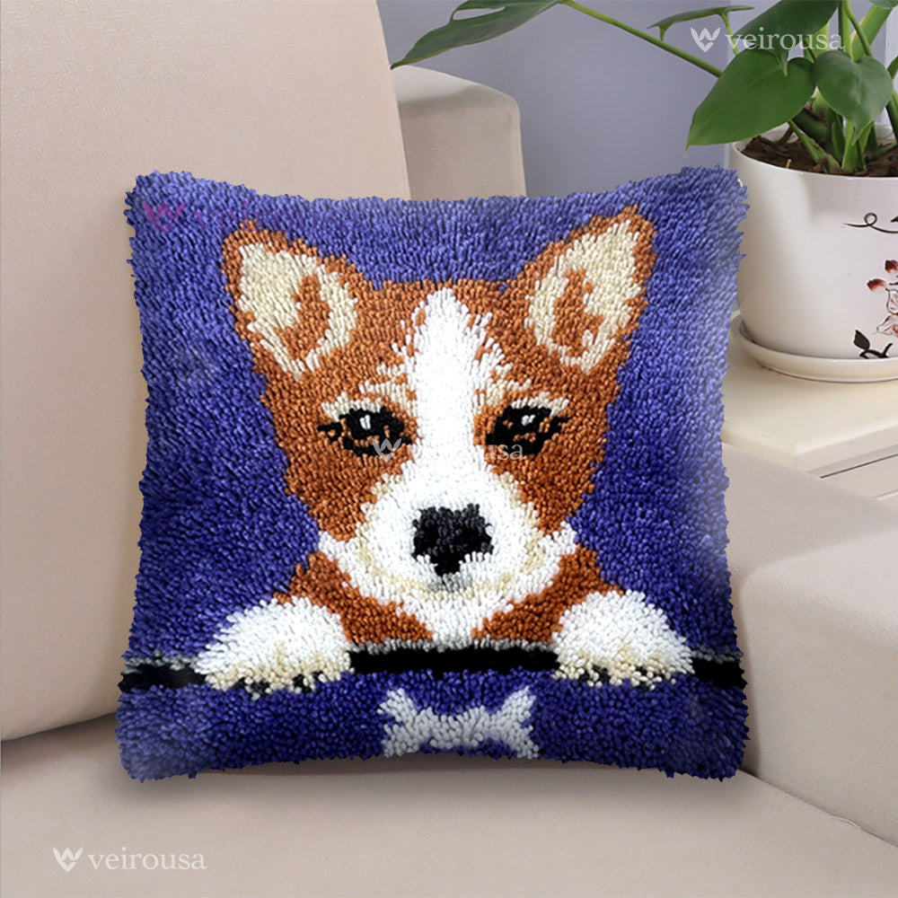 Corgi Puppy - Latch Hook Pillow Kit