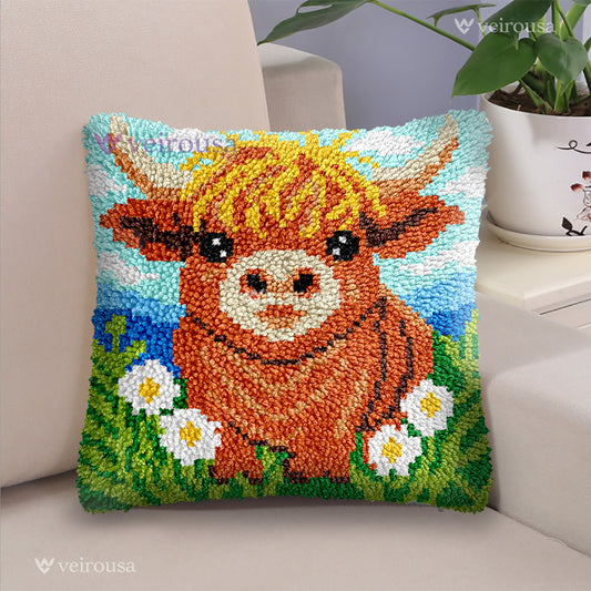 Highland Cow Baby Latch Hook Pillow Kit for Adult Beginners