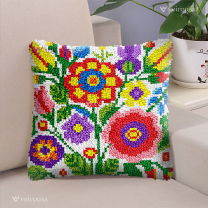 Veirousa Cartoon Flowers Latch Hook Pillow Kit