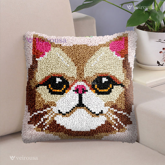 Veirousa Exotic Shorthair Cat Latch Hook Pillow Kit