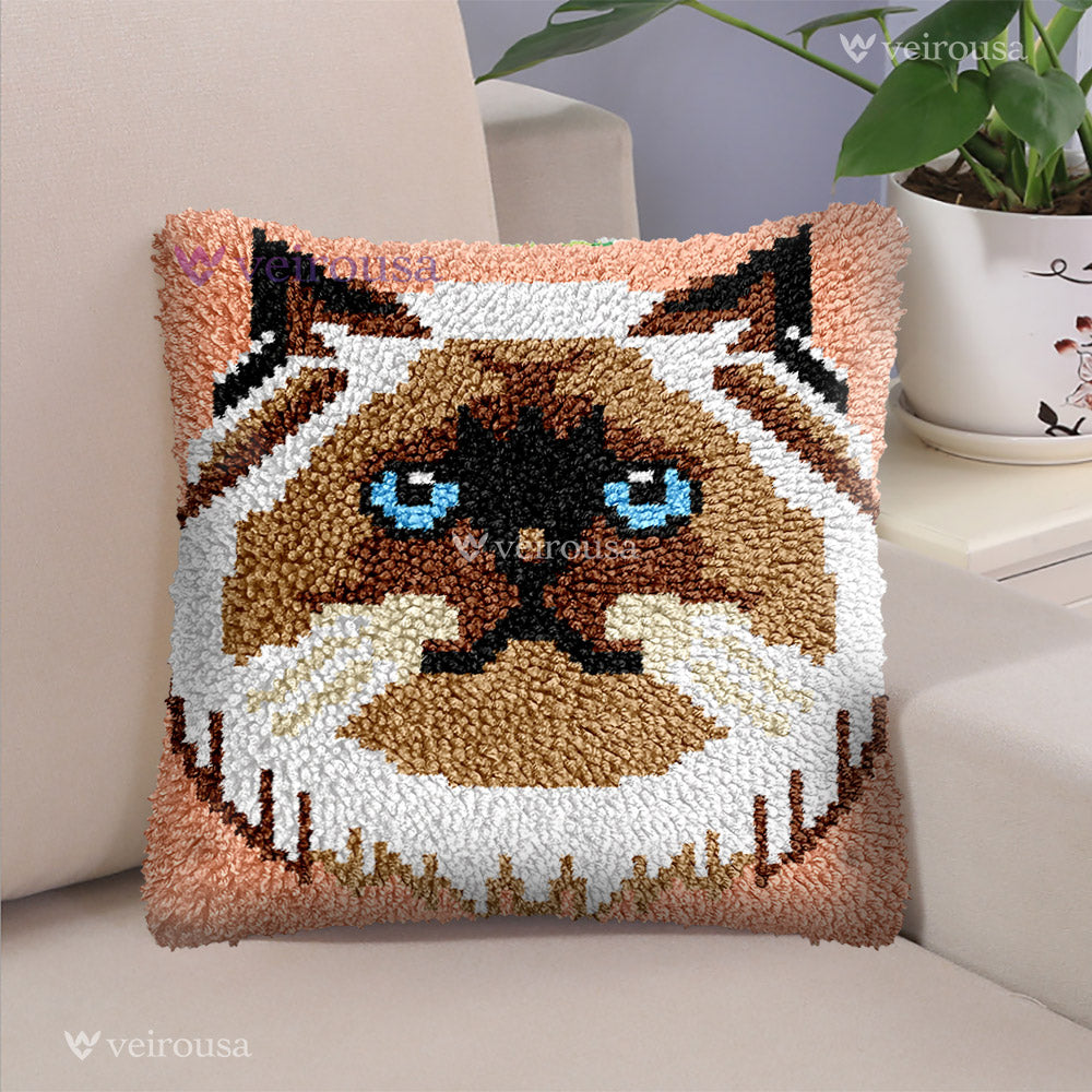 Veirousa Himalayan Cat Latch Hook Pillow Kit